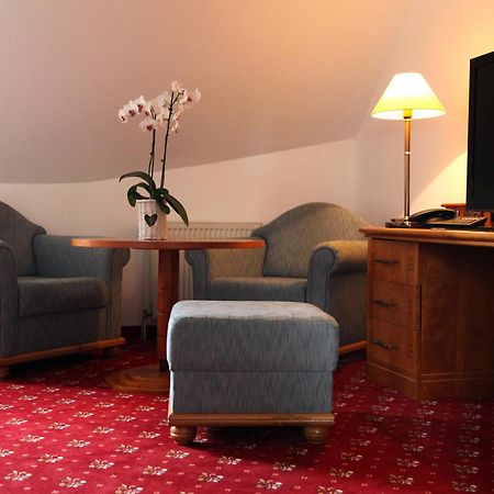 Hotel Antares Хальберштадт Экстерьер фото